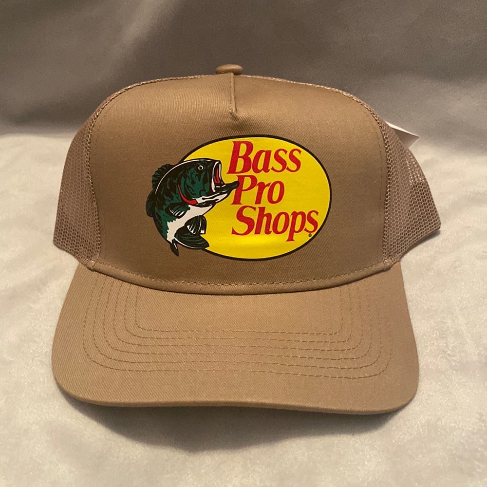 NWT. Bass Pro Shop mesh, adjustable back, hat.  OSFM.  Tan.